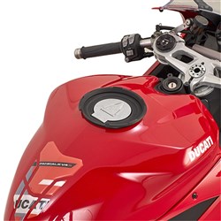 GIVI TANKLOCK FLANGE FITTING KIT - DUCATI STREETFIGHTER V4 1100 20-24 / PANIGALE V2 955 21-24