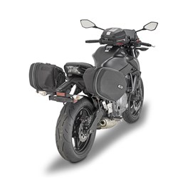 GIVI EASYLOCK PANNIER HOLDERS (ST609) - KAWASAKI Z650 17-